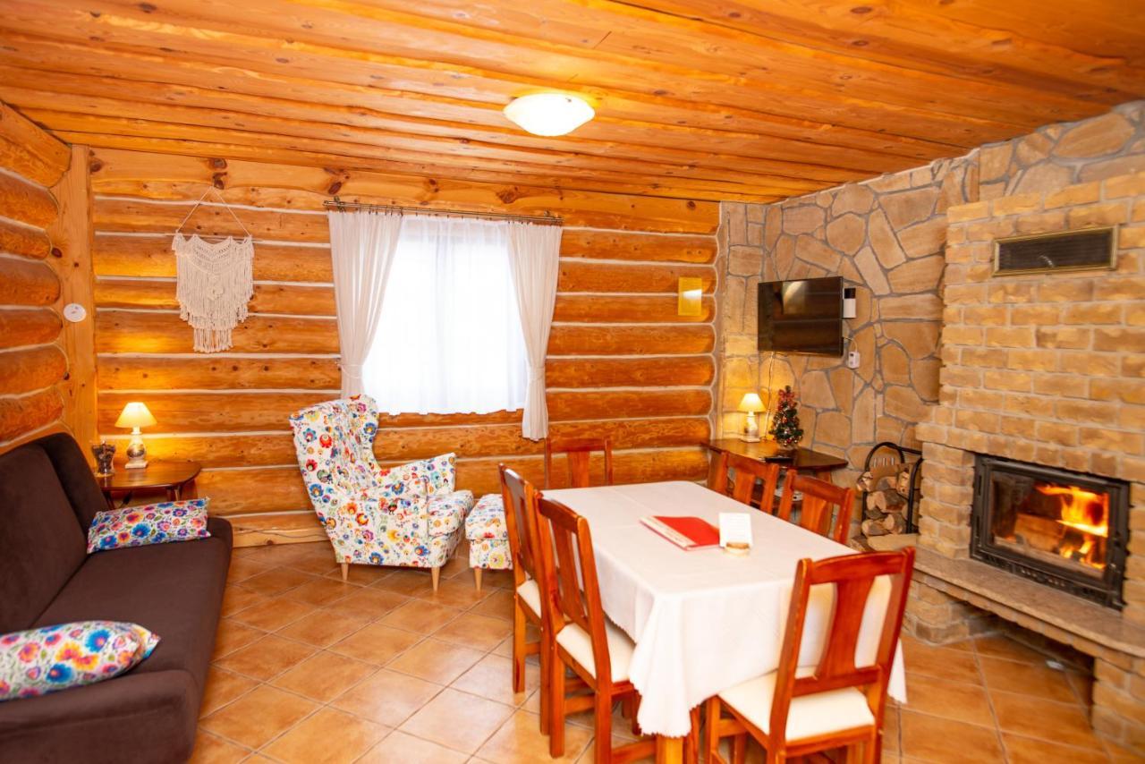 Gosciniec Pieciu Stawow Bed & Breakfast Ustrzyki Dolne Exterior photo